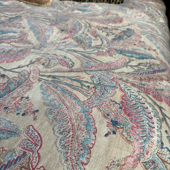 Lauren Ralph Lauren duvet cover w 2 euro shams. Elegant sophisticated bedroom - Picture 9 of 15